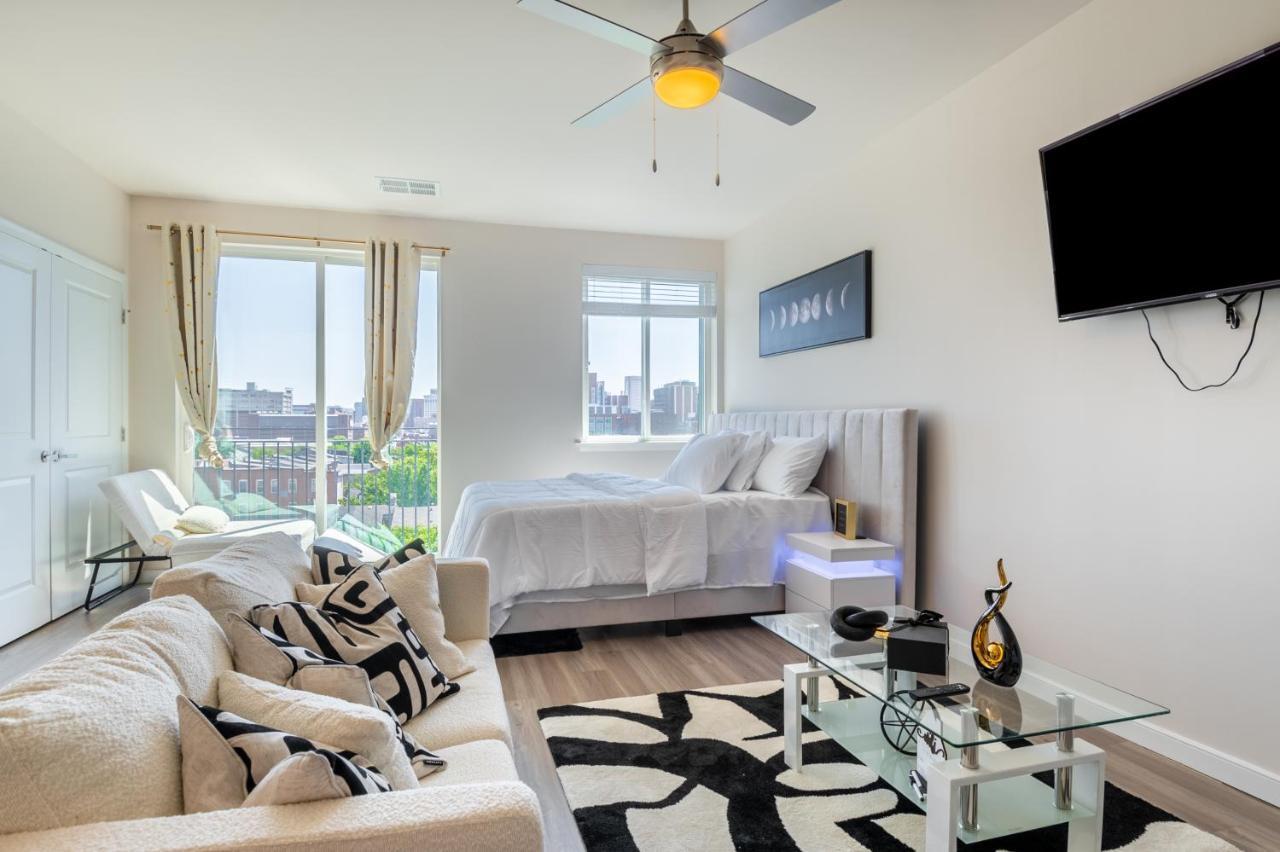 Luxury Penthouse Studio With View Baltimore